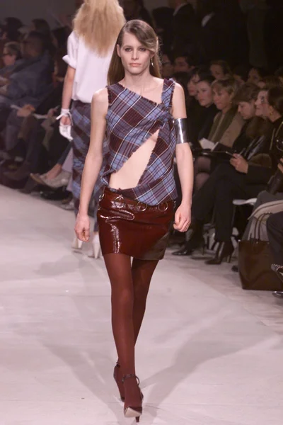 Look 33